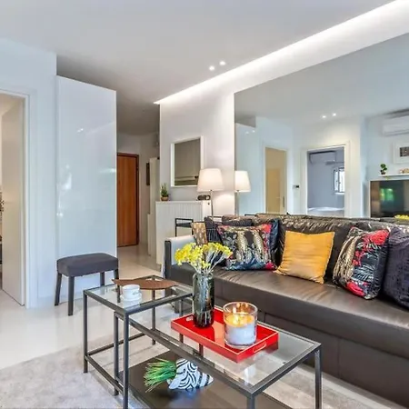 Hidden Gem: 2Br Artistic Retreat In Glyfada Center Apartment Athens Exterior photo
