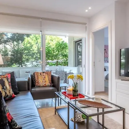 Hidden Gem: 2Br Artistic Retreat In Glyfada Center Apartment Athens Exterior photo